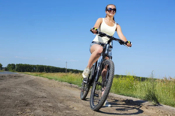 Sommer-Radwanderung — Stockfoto