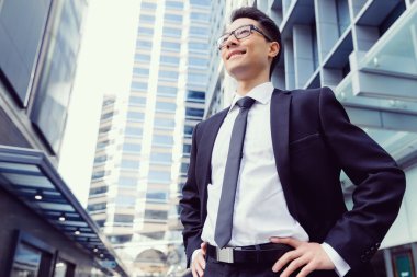 Benim iş konusunda ciddi