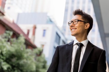 Benim iş konusunda ciddi