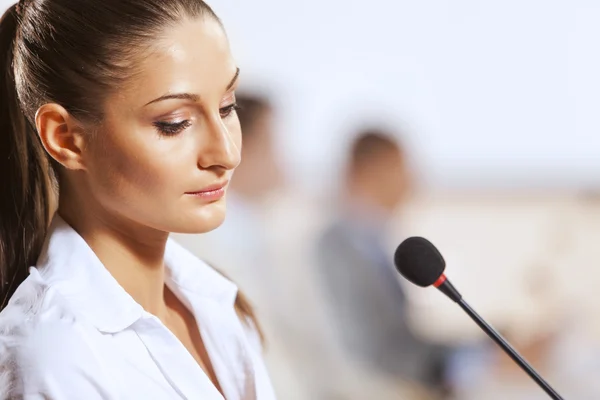 Speaker at stage — Stock Photo, Image