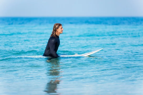 Prêt à frapper les vagues — Photo