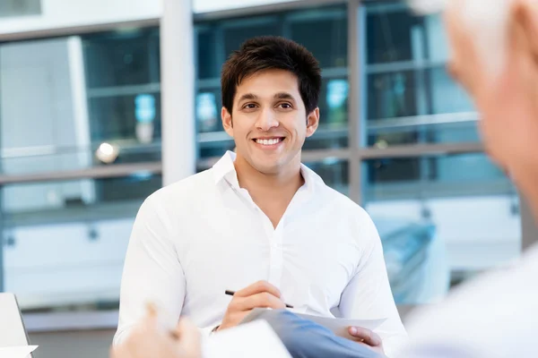 Hacer negocios es sobre la gente. —  Fotos de Stock