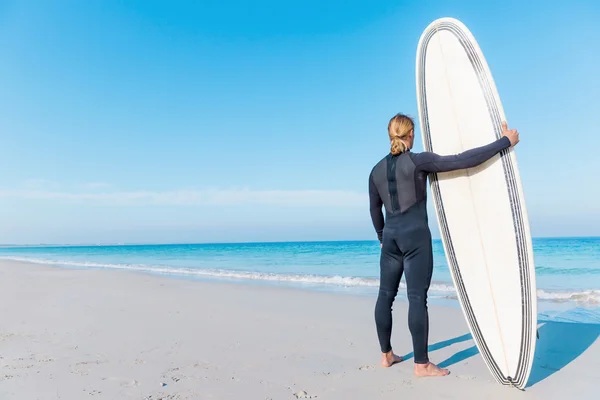 Waitming for a perfect wave — Stock Photo, Image