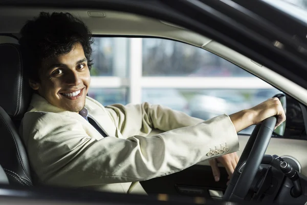 Buying car — Stock Photo, Image