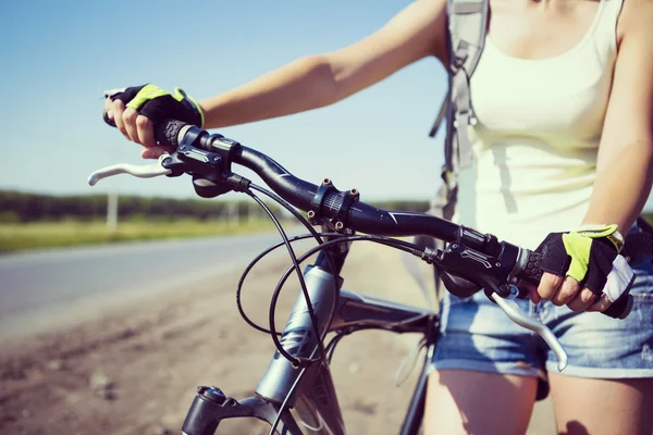 Summer bike walk — Stock Photo, Image