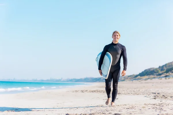 Pronti a colpire le onde — Foto Stock