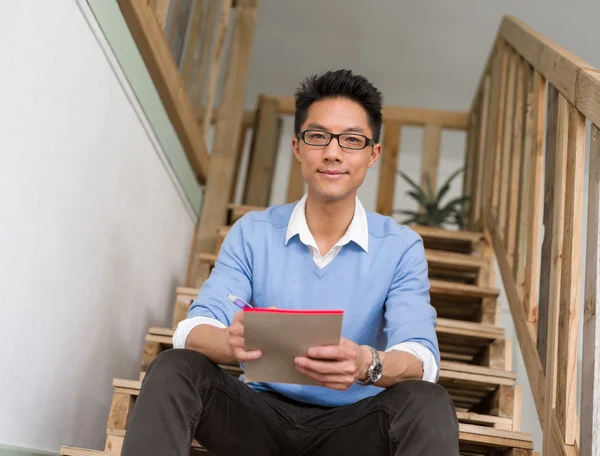 Portrait of young businessman in casual — Stock Photo, Image