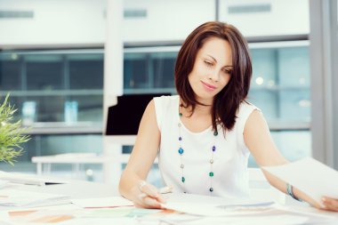 Modern başarılı iş kadını