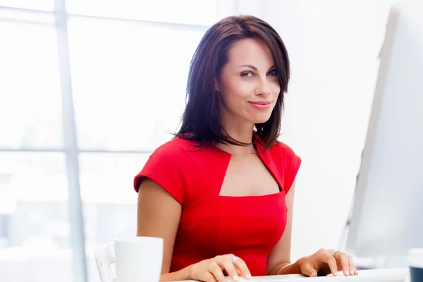 Femme d'affaires réussie moderne Photo De Stock