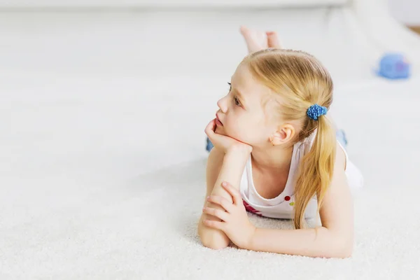 Adorable kid — Stock Photo, Image