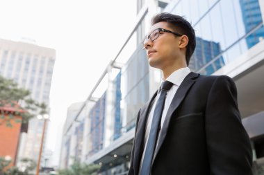 Ben profesyonel değilim ve bunu biliyorsun