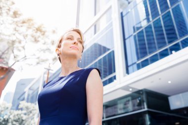 Yeni iş günü önde gidiyor