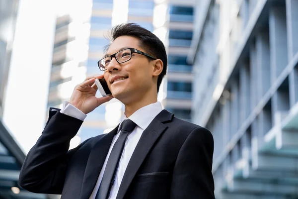 Ich bin immer in Kontakt mit meinem Unternehmen — Stockfoto