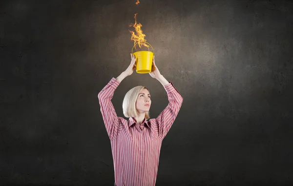 Girl splashing fire flames — Stock Photo, Image