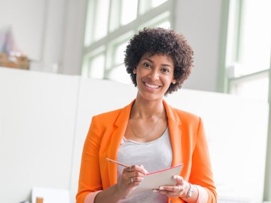 Genç iş kadınının portresi