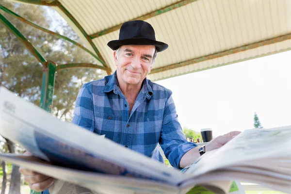 Njuter av behandlingen — Stockfoto