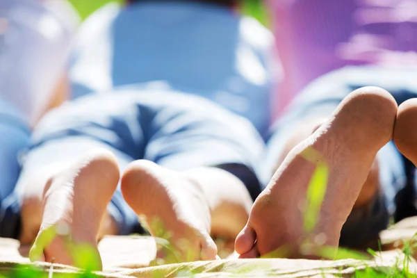 Picnic en el jardín — Foto de Stock