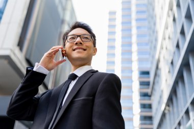 Ben her zaman temas ny şirket