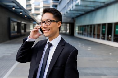 Ben her zaman temas ny şirket