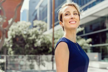 Yeni iş günü önde gidiyor