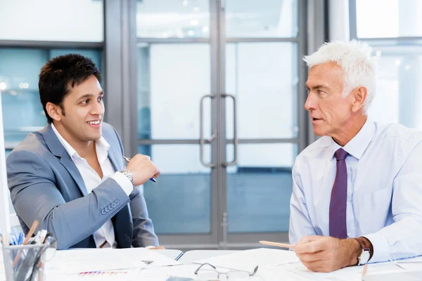 Diskussionen är vägen till lösning — Stockfoto