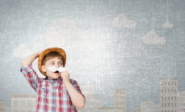 Ragazzo si diverte — Foto Stock