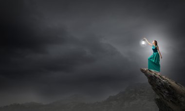 Karanlıkta kaybetti