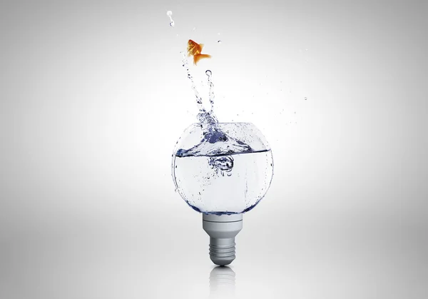 Lâmpada com água — Fotografia de Stock