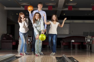 Hafta sonu arkadaşlarıyla