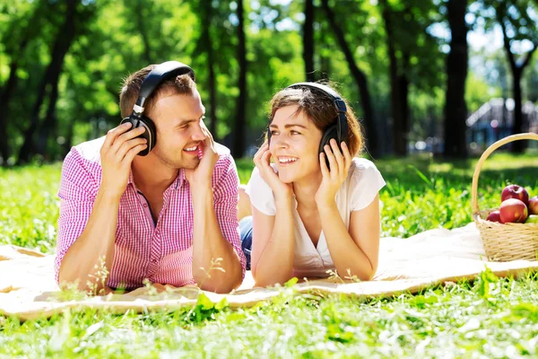 Wochenende im Park — Stockfoto