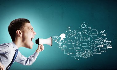 büyük kafalı erkekle