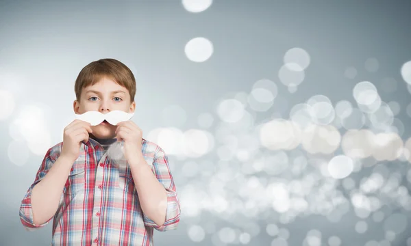 Niño con bigote —  Fotos de Stock