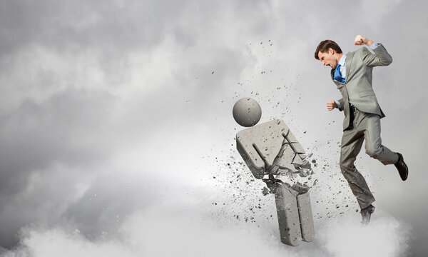 На моем пути нет конкурентов
