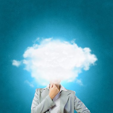 Kadın bulut kafa ile