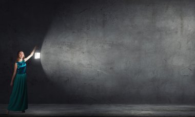 Karanlıkta kaybetti