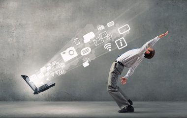 İşadamı sıçrama fikirler evades