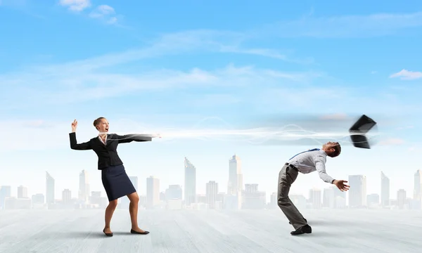 Two business people fighting with each other — Stock Photo, Image