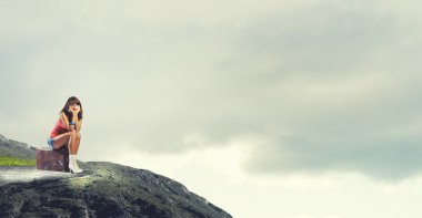 Genç ücretsiz otostopçu