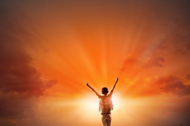 Yeni gün karşı karşıya