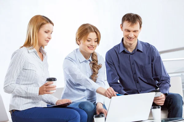 Zusammenarbeit für produktive Arbeit — Stockfoto