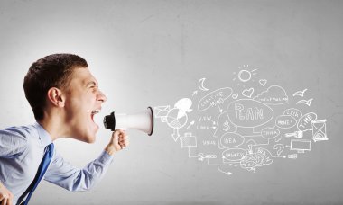 büyük kafalı erkekle