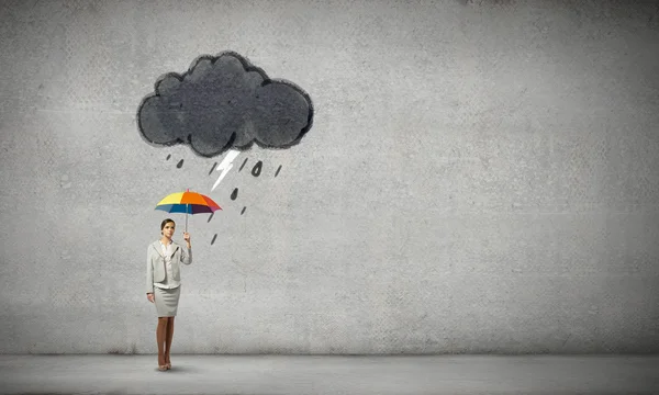 Empresária com guarda-chuva — Fotografia de Stock
