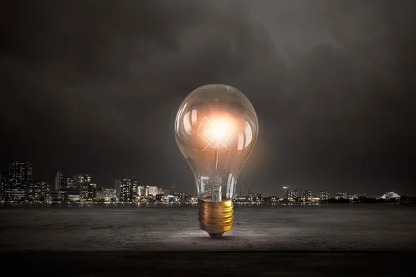 Bulb luminos — Fotografie, imagine de stoc