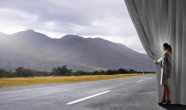 Camino a algo nuevo —  Fotos de Stock