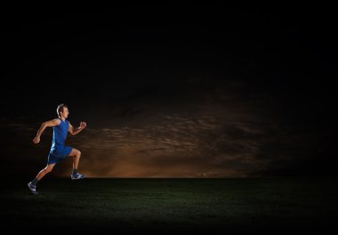 çalışan sportman