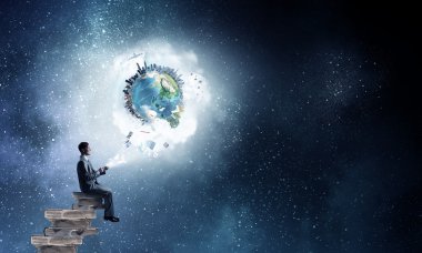 telefon kullanarak iş adamı