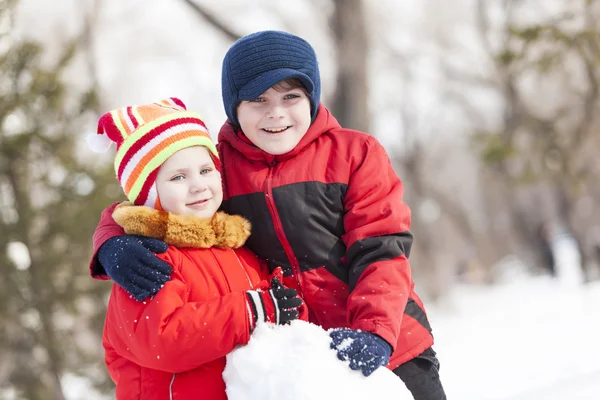 Aktive Winterspiele — Stockfoto