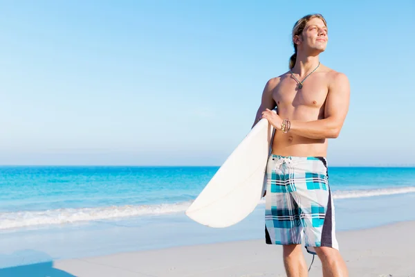 Pronti a colpire le onde — Foto Stock