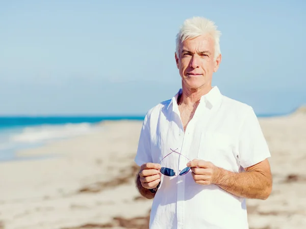 Relaxing at sea — Stock Photo, Image