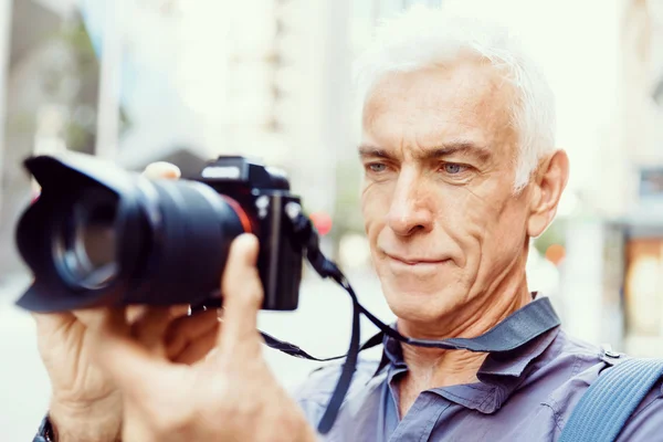 Buscando buenos brotes — Foto de Stock